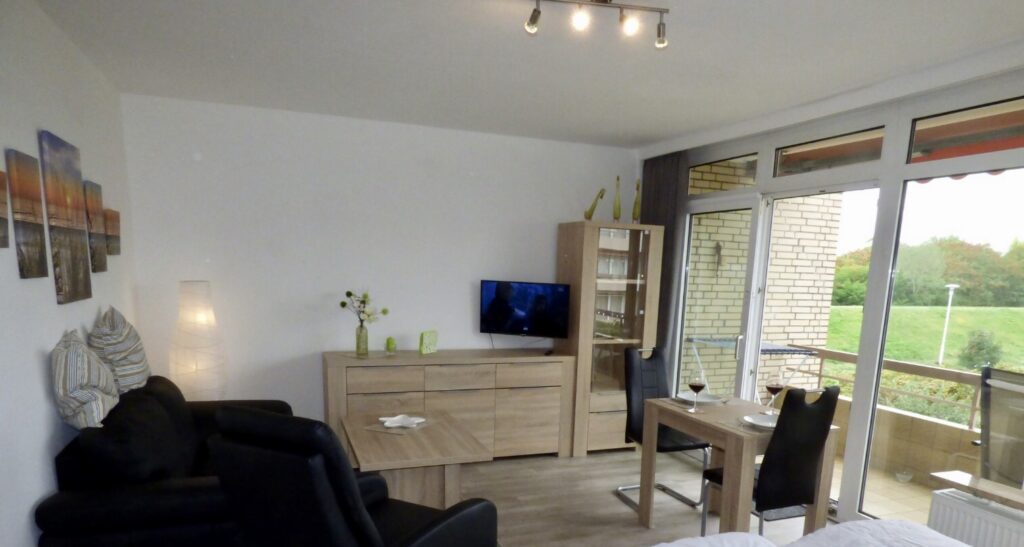 Ferienwohnung Salmi Grömitz Ostsee Strandkorb Hundestrand – Foto 3