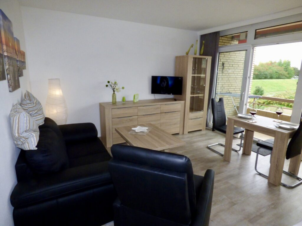 Ferienwohnung Salmi Grömitz Ostsee Strandkorb Hundestrand – Foto 2