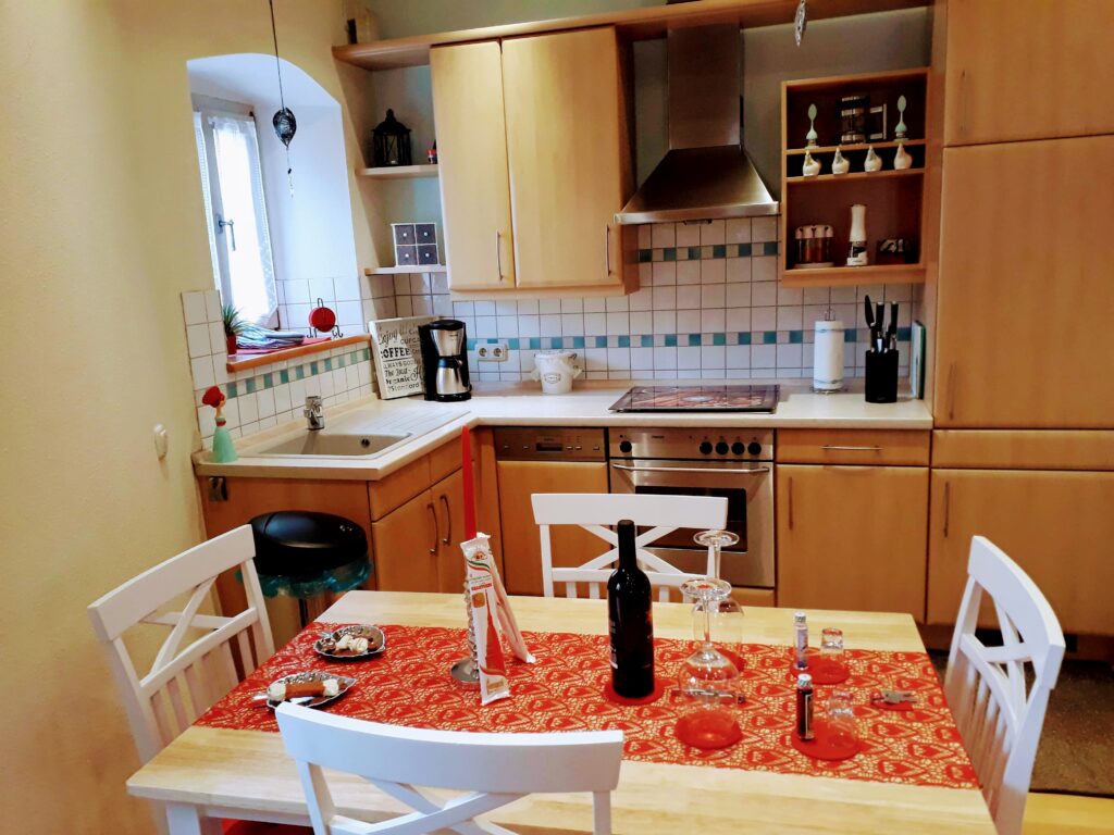Allerheiligenkapelle mit Kamin und Garten nur für Sie – Foto 3